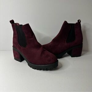 NWD Seven WOMENS Ankle Boots Sz 6